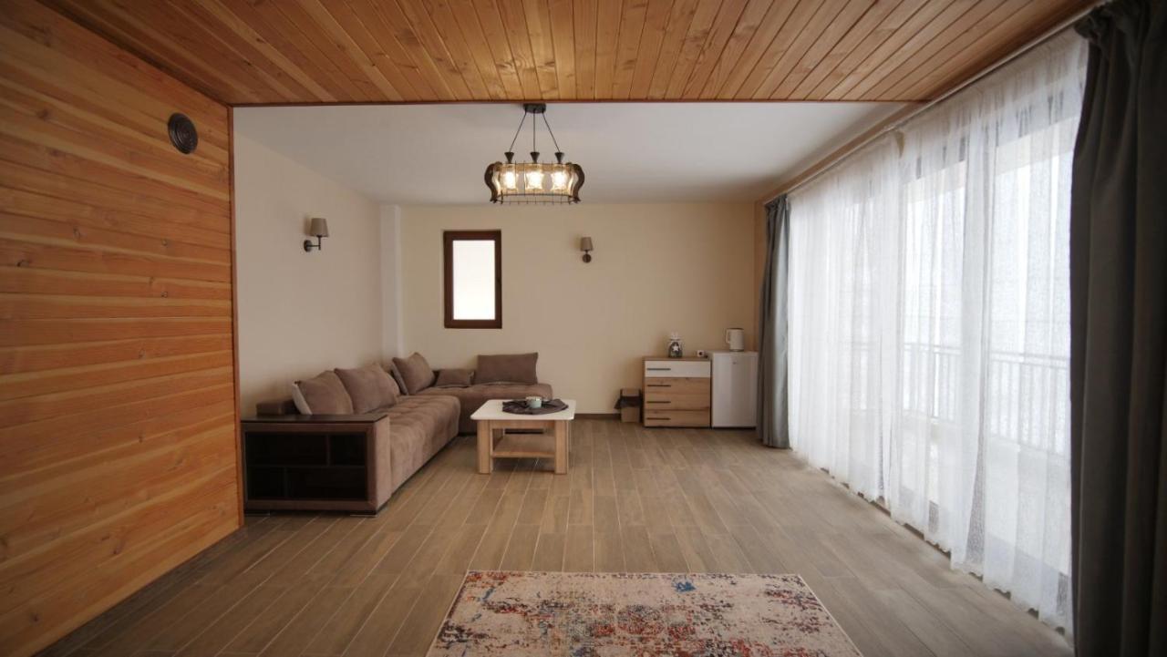 Boutique Villas Murgavets ปอมโปโรโว ภายนอก รูปภาพ