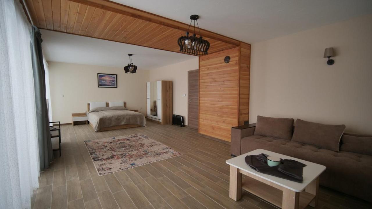 Boutique Villas Murgavets ปอมโปโรโว ภายนอก รูปภาพ